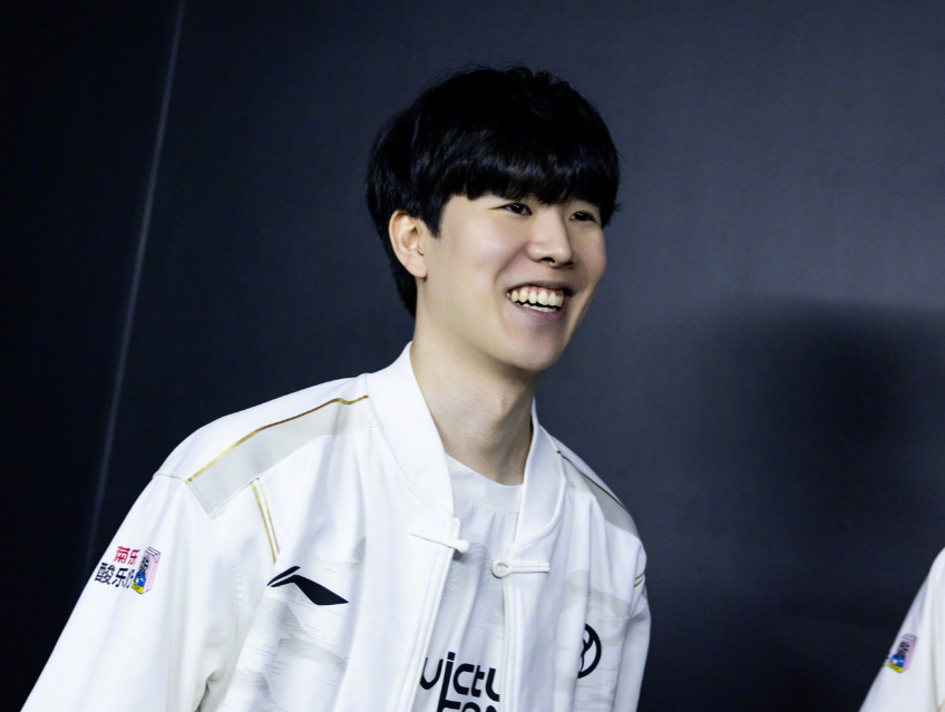 端顶住压力 端顶住压力