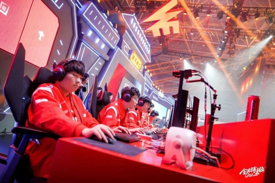 直是西甲联 直是西甲联